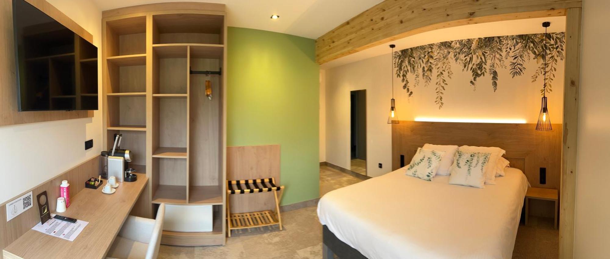 Les Orchidees , Hotel & Restaurant Verdun-sur-Meuse Exteriör bild