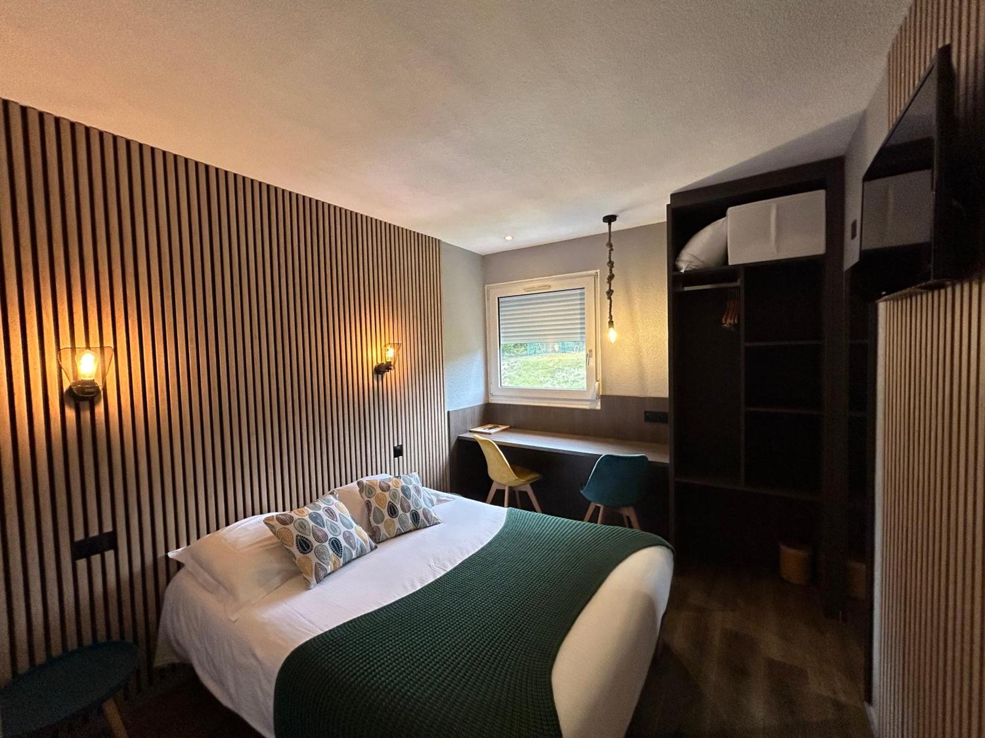 Les Orchidees , Hotel & Restaurant Verdun-sur-Meuse Exteriör bild