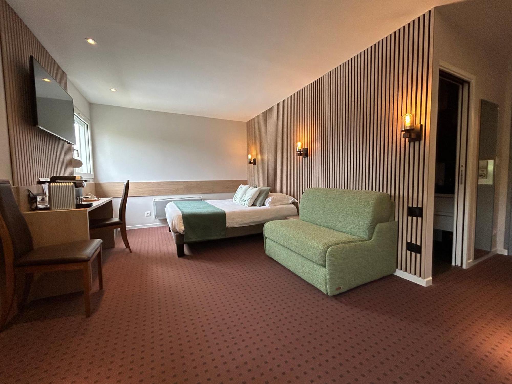 Les Orchidees , Hotel & Restaurant Verdun-sur-Meuse Exteriör bild
