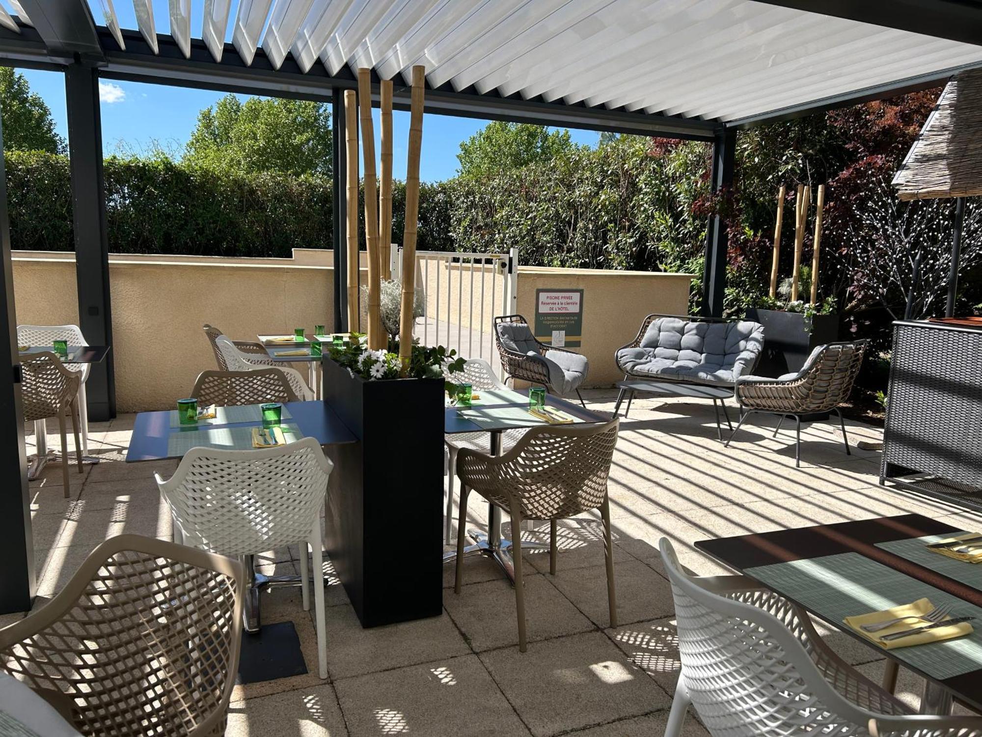 Les Orchidees , Hotel & Restaurant Verdun-sur-Meuse Exteriör bild